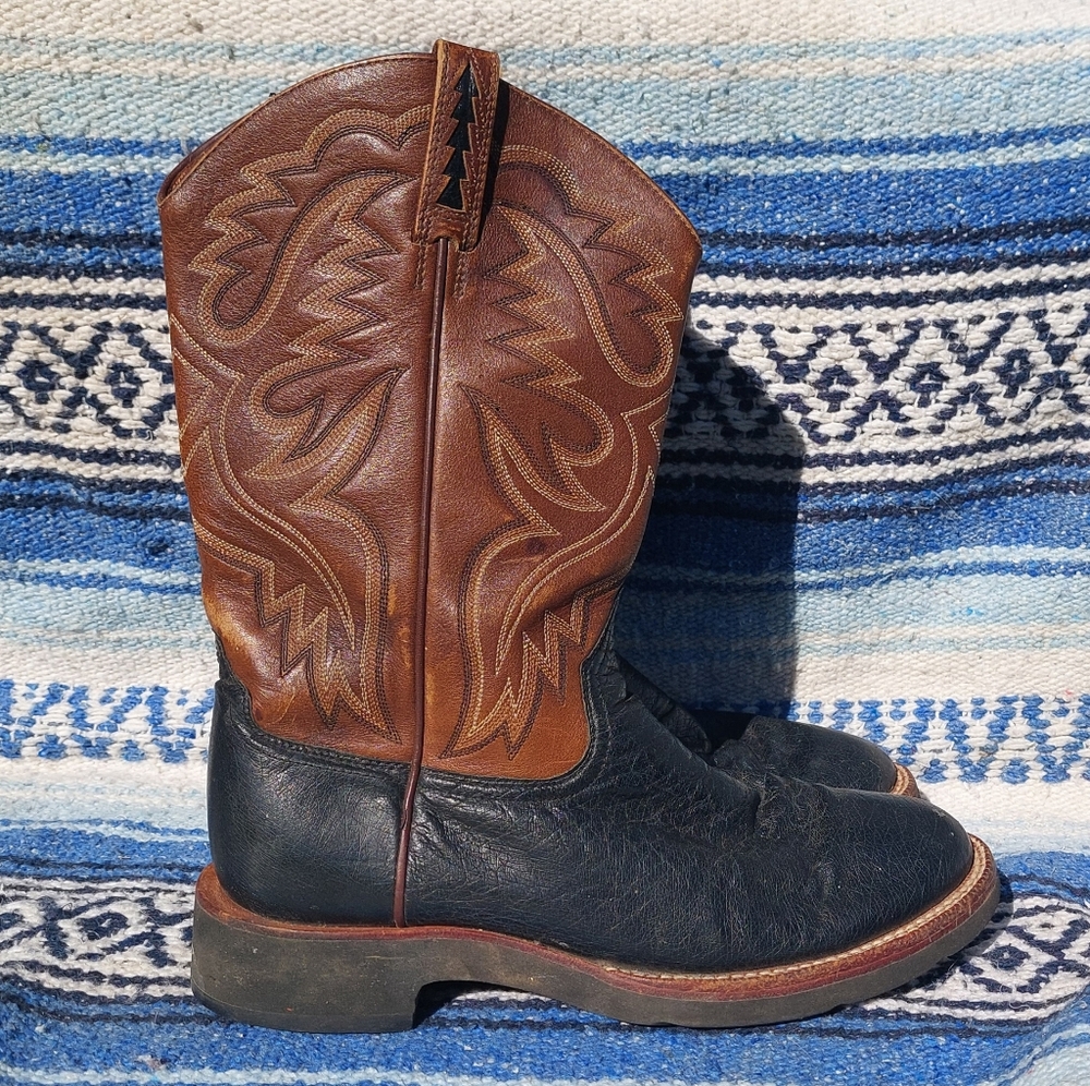 Ariat Black and Brown Cowboy Boots